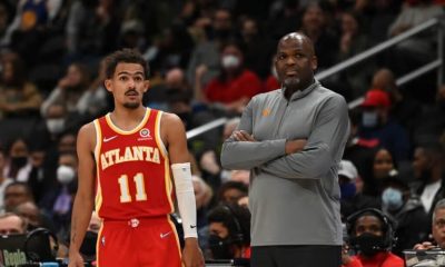 Trae Young et Nate McMillan lors d'un match des Hawks