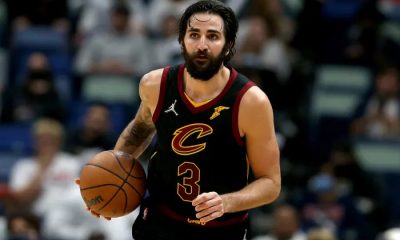 Ricky Rubio avec son maillot des Cavs